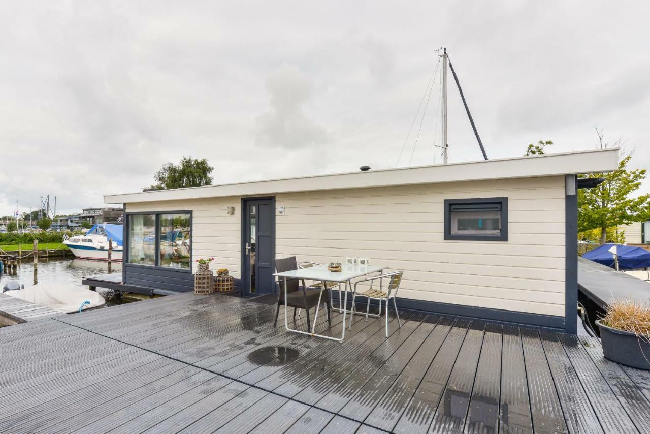 Bright And Comfortable Houseboat Aalsmeer Exteriör bild